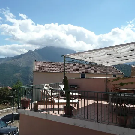 Holiday home Les Tilleuls *